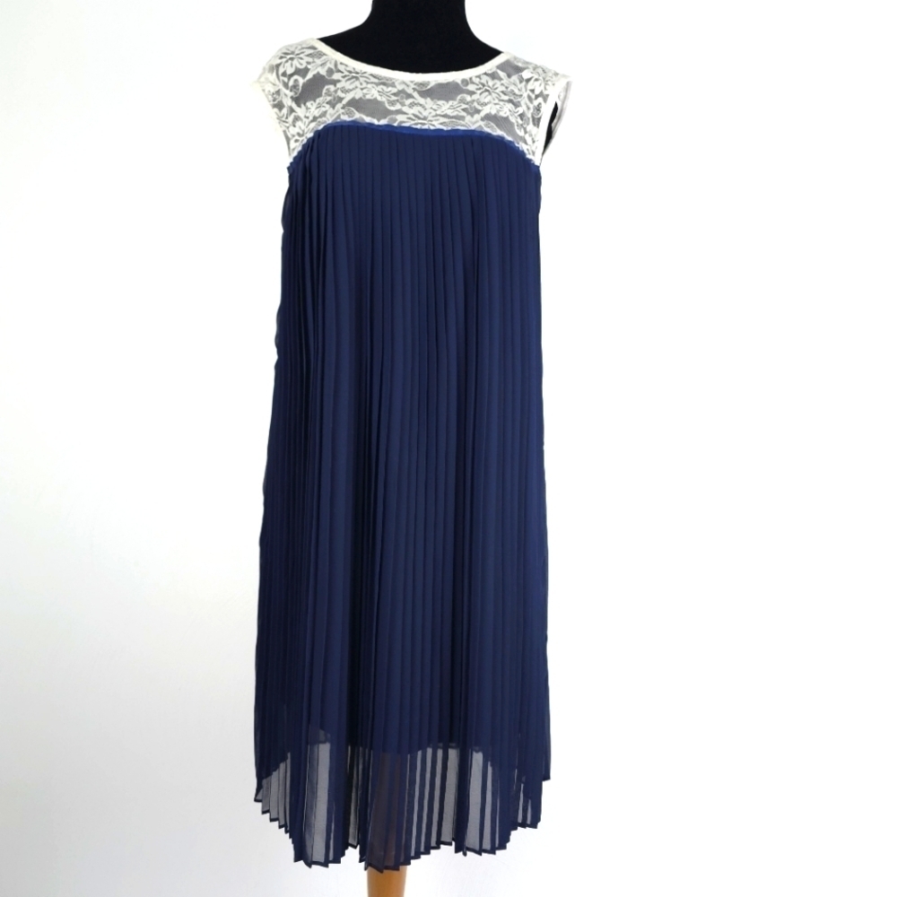 Asos Maternity Ivory Lace Navy Accordion Dress size 10